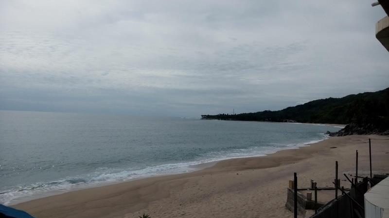 Air Dingjn Beach (Pantai Air Dingjn)