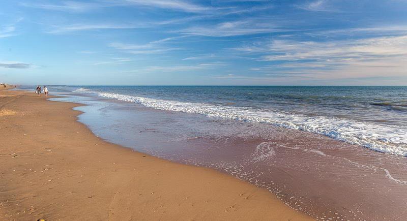 Playa Centenario (Paseo Costero Playa Cetenario)